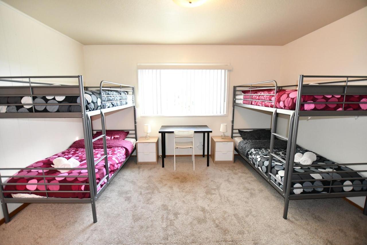 Hostel Style Shared Room 델리시티 외부 사진